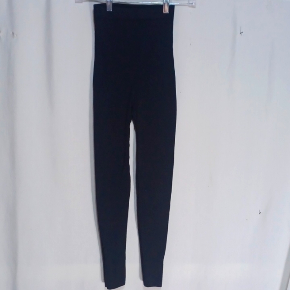 RHONDA SHEAR LEGGINS SIZE M